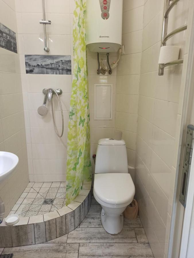 Smart Yellow Apartment-15 Хв Від Жд Вокзалу Lviv Bagian luar foto